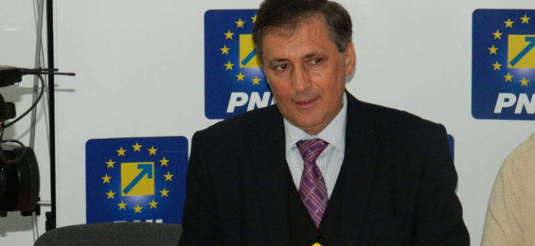 Marcel Vela