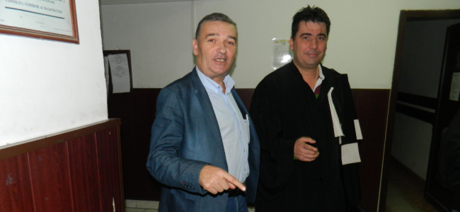 Horia Vădrariu și avocatul Cosmin Bolosin